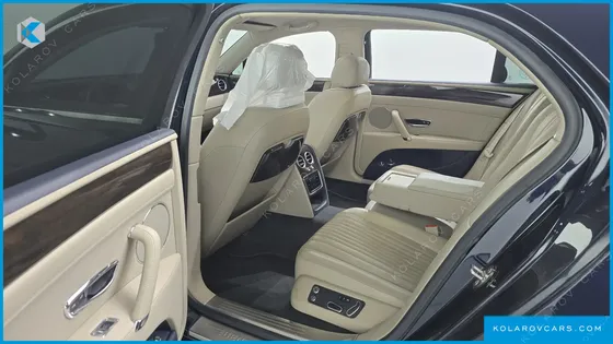 BENTLEY FLYING SPUR 4.0