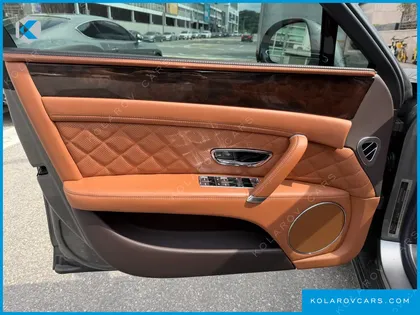 BENTLEY FLYING SPUR 4.0 S