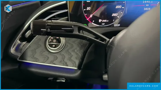 MERCEDES E-CLASS E220D 4MATIC EXCLUSIVE