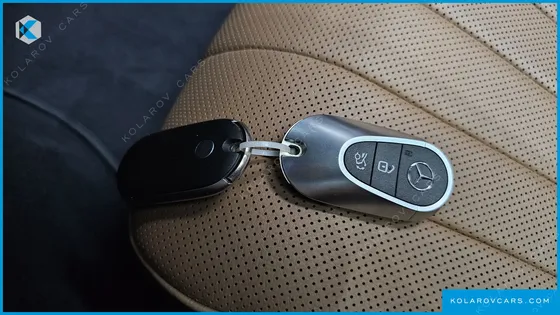 MERCEDES E-CLASS E300 4MATIC EXCLUSIVE