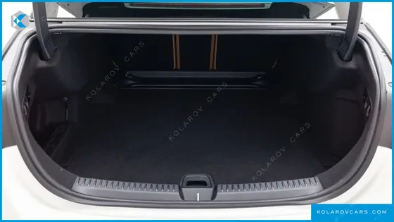 MERCEDES E-CLASS E200 AMG LINE