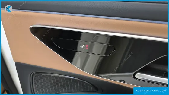 MERCEDES E-CLASS E200 AMG LINE