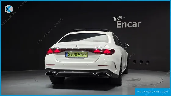 MERCEDES E-CLASS E300 4MATIC AMG LINE