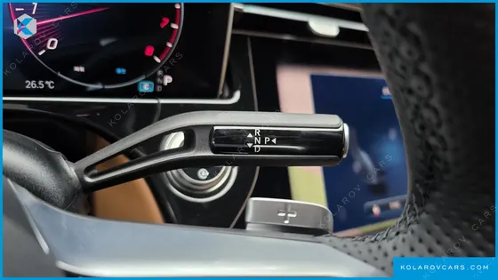 MERCEDES E-CLASS E300 4MATIC AMG LINE