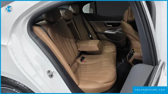 MERCEDES E-CLASS E300 4MATIC AMG LINE