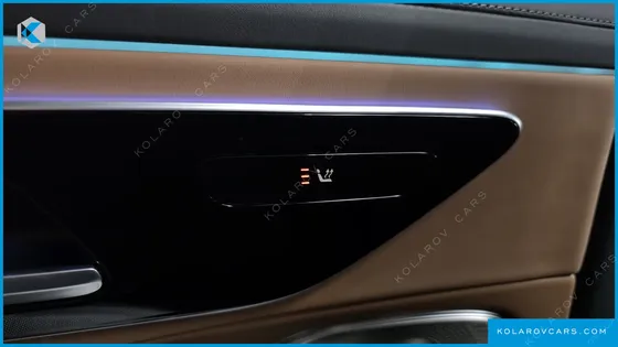MERCEDES E-CLASS E300 4MATIC AMG LINE