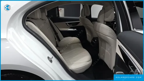 MERCEDES E-CLASS E200 AVANTGARDE