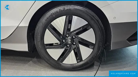 HYUNDAI IONIQ 6 LONG RANGE