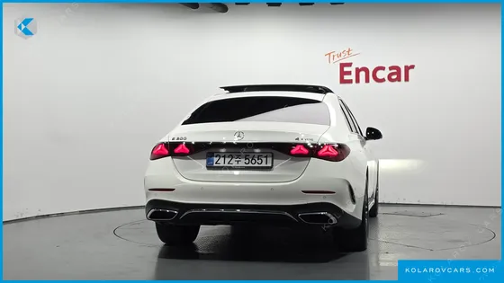 MERCEDES E-CLASS E300 4MATIC AMG LINE