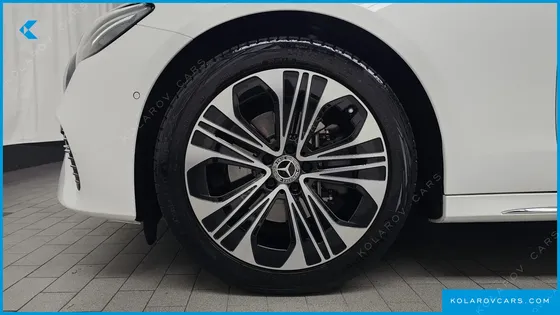 MERCEDES E-CLASS E220D 4MATIC EXCLUSIVE