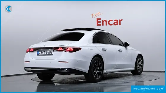 MERCEDES E-CLASS E200 EXCLUSIVE