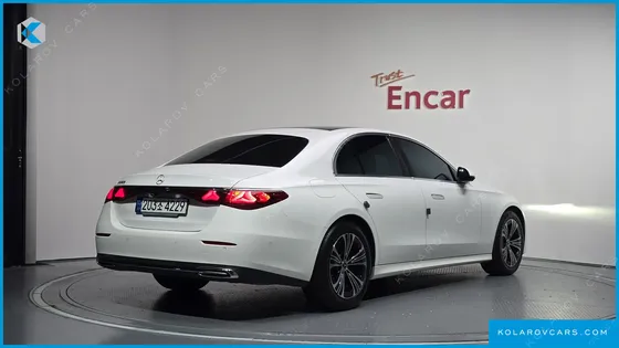 MERCEDES E-CLASS E200 AVANTGARDE