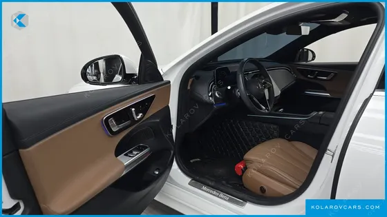 MERCEDES E-CLASS E200 AVANTGARDE