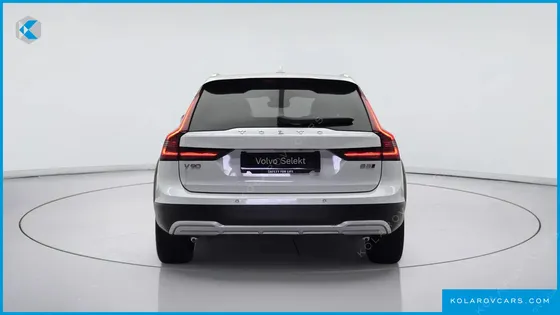 VOLVO V90 B5 PRO AWD