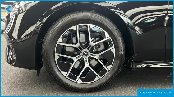 MERCEDES E-CLASS E200 AVANTGARDE