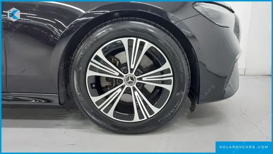 MERCEDES E-CLASS E200 AVANTGARDE