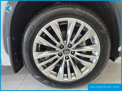 TOYOTA HIGHLANDER 2.5 4WD PLATIMUM
