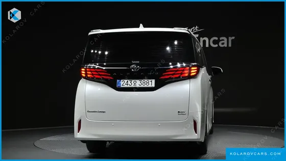 TOYOTA ALPHARD 2.5 HEV EXECUTIVE AWD