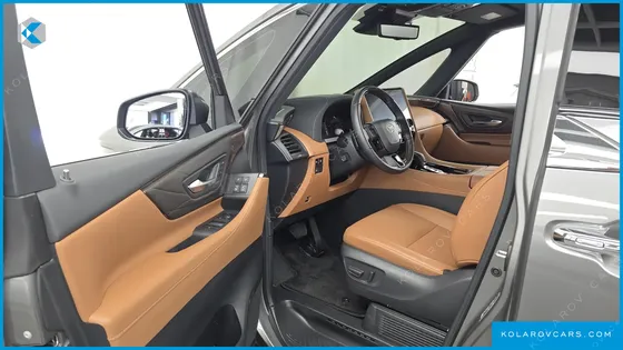 TOYOTA ALPHARD 2.5 HEV EXECUTIVE AWD