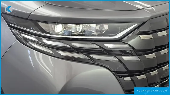 TOYOTA ALPHARD 2.5 HEV EXECUTIVE AWD