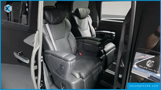 TOYOTA ALPHARD 2.5 HEV EXECUTIVE AWD