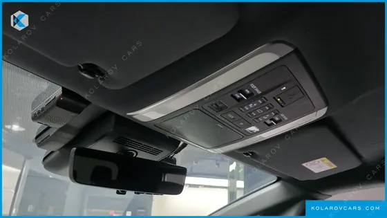 TOYOTA ALPHARD 2.5 HEV EXECUTIVE AWD