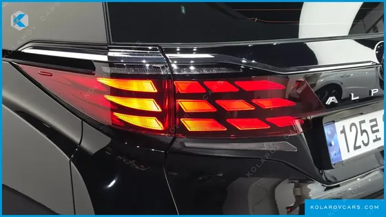TOYOTA ALPHARD 2.5 HEV EXECUTIVE AWD