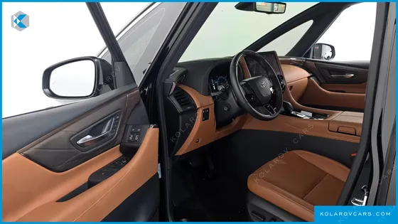 TOYOTA ALPHARD 2.5 HEV EXECUTIVE AWD
