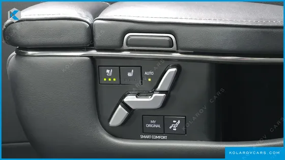 TOYOTA ALPHARD 2.5 HEV EXECUTIVE AWD