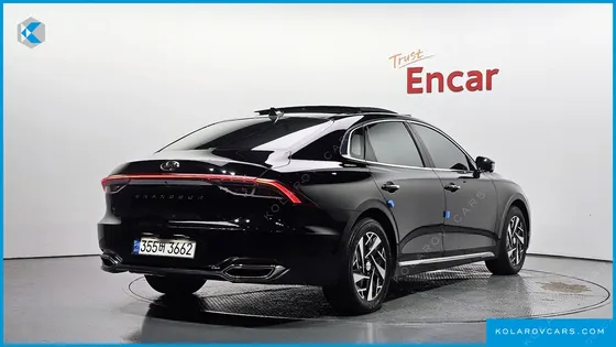 HYUNDAI GRANDEUR LE BLANC