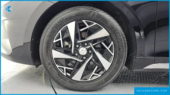 HYUNDAI GRANDEUR LE BLANC