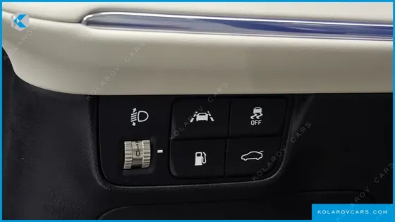 HYUNDAI GRANDEUR LE BLANC