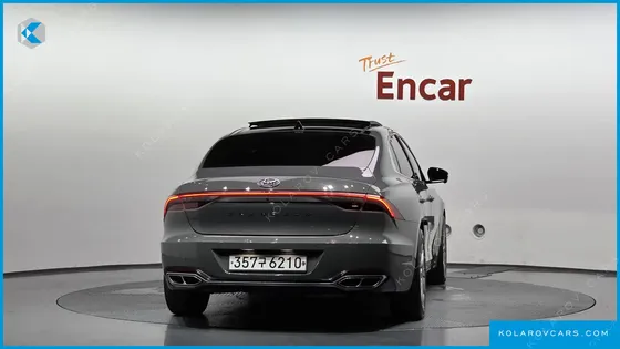 HYUNDAI GRANDEUR CALLIGRAPHY