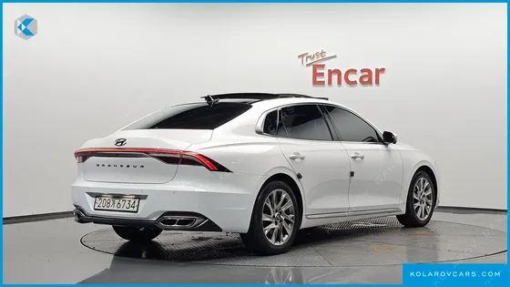 HYUNDAI GRANDEUR CALLIGRAPHY