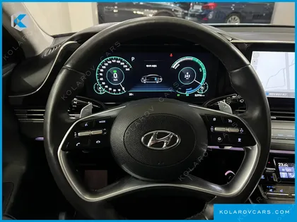 HYUNDAI GRANDEUR LE BLANC