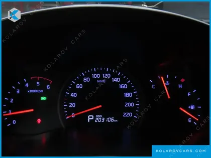 KIA CARNIVAL NEW CARNIVAL GLX