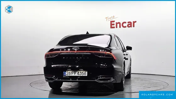 HYUNDAI GRANDEUR LE BLANC