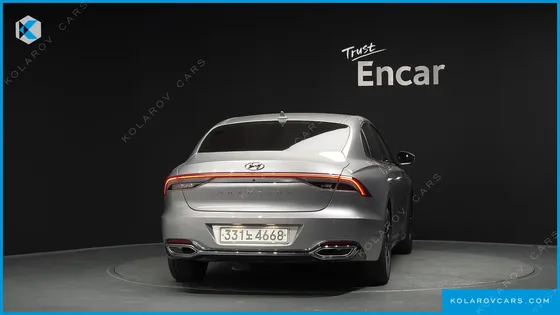 HYUNDAI GRANDEUR PREMIUM