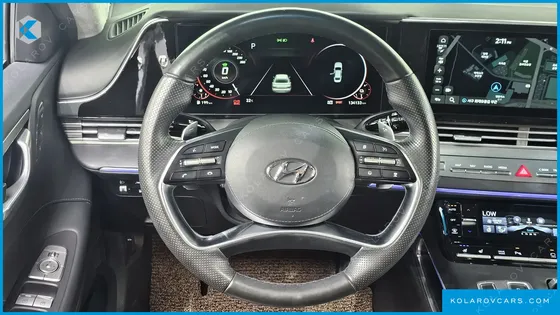 HYUNDAI GRANDEUR CALLIGRAPHY