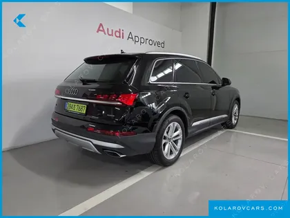 AUDI Q7 55 TFSI QUATTRO