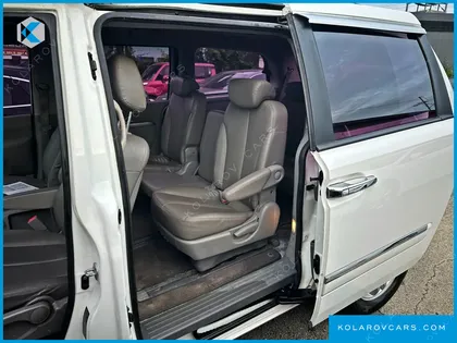 KIA CARNIVAL GRAND CARNIVAL GLX