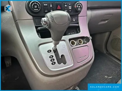 KIA CARNIVAL GRAND CARNIVAL GLX
