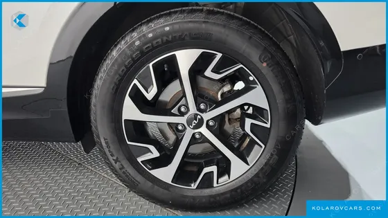 KIA SPORTAGE SIGNATURE 2WD