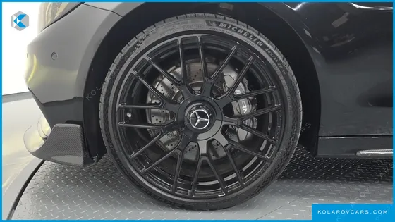 MERCEDES C-CLASS C63 AMG