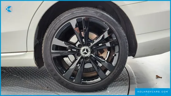 MERCEDES C-CLASS C220 D AVANTGARDE