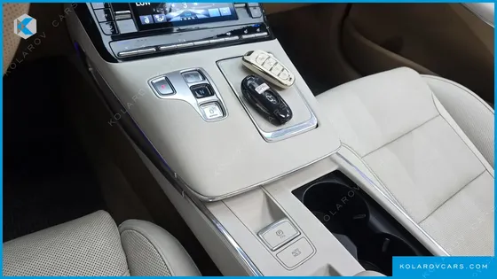 HYUNDAI GRANDEUR 2.5