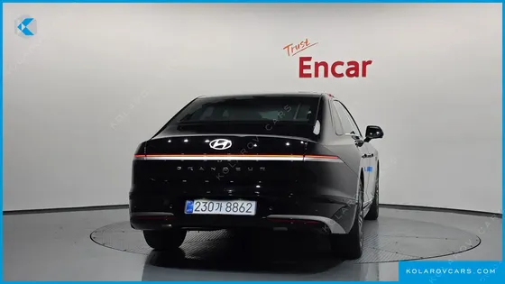 HYUNDAI GRANDEUR CALIGRAPHY
