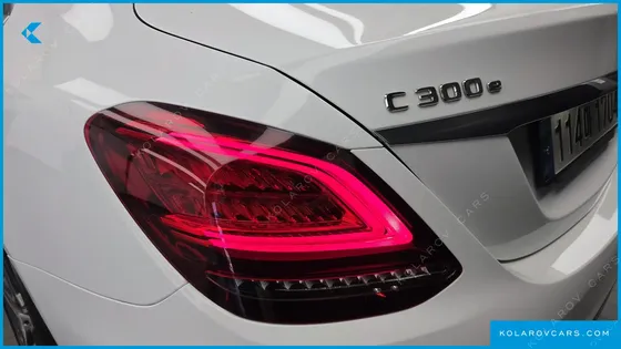 MERCEDES C-CLASS C300E 4MATIC AMG LINE
