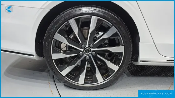 VOLVO S90 B5 ULTRA DARK