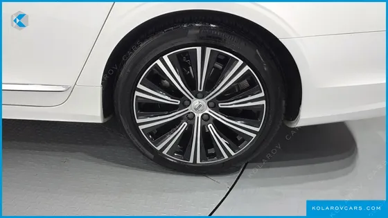 VOLVO S90 B5 INSCRIPTION